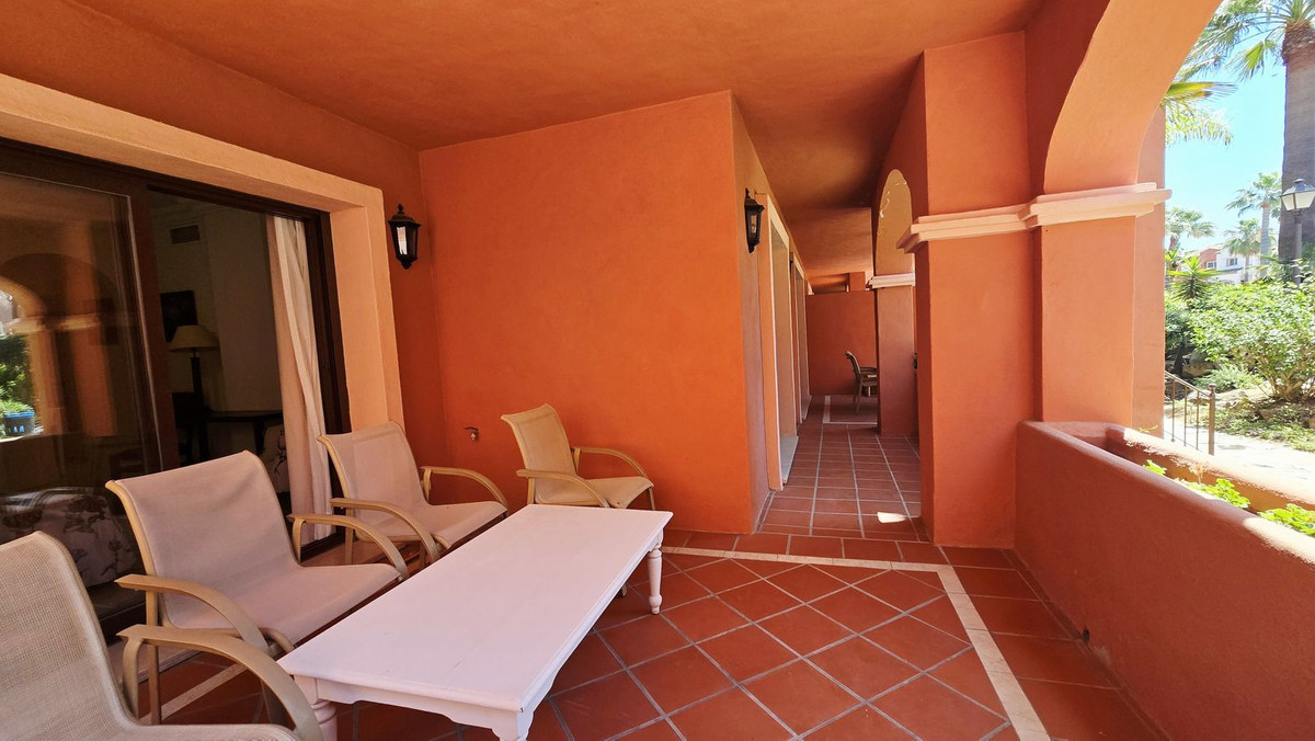 Appartement te koop in Puerto Banús | 2 slaapkamers H5407084