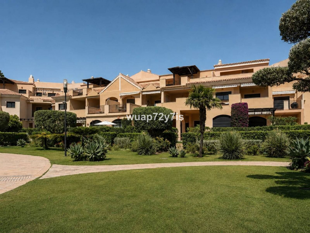 Appartement te koop in Puerto Banús | 2 slaapkamers H5407198