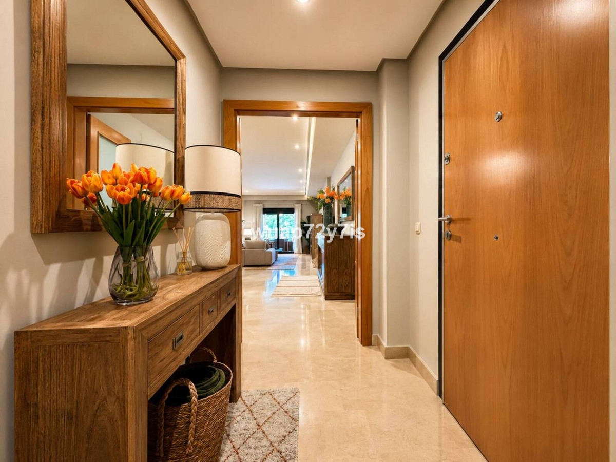 Appartement te koop in Puerto Banús | 2 slaapkamers H5407198