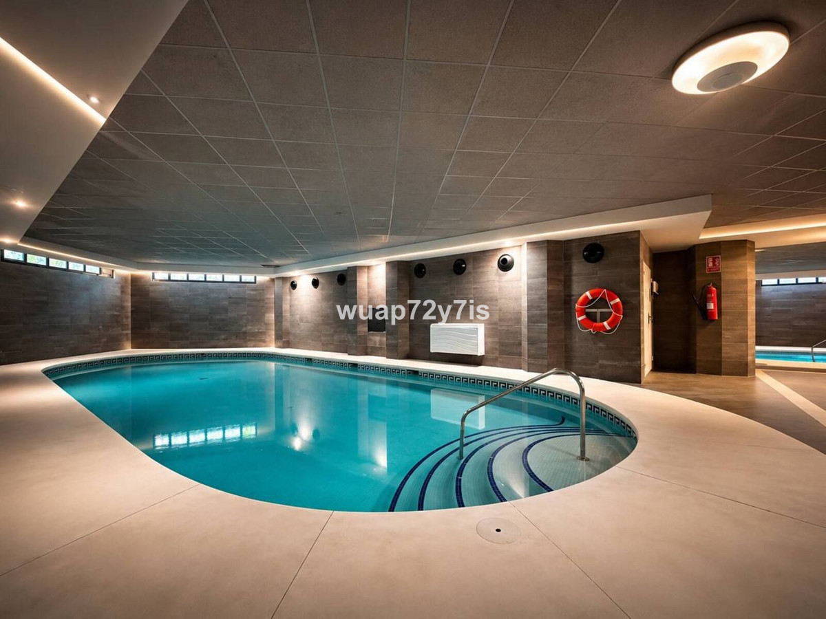 Appartement te koop in Puerto Banús | 2 slaapkamers H5407198