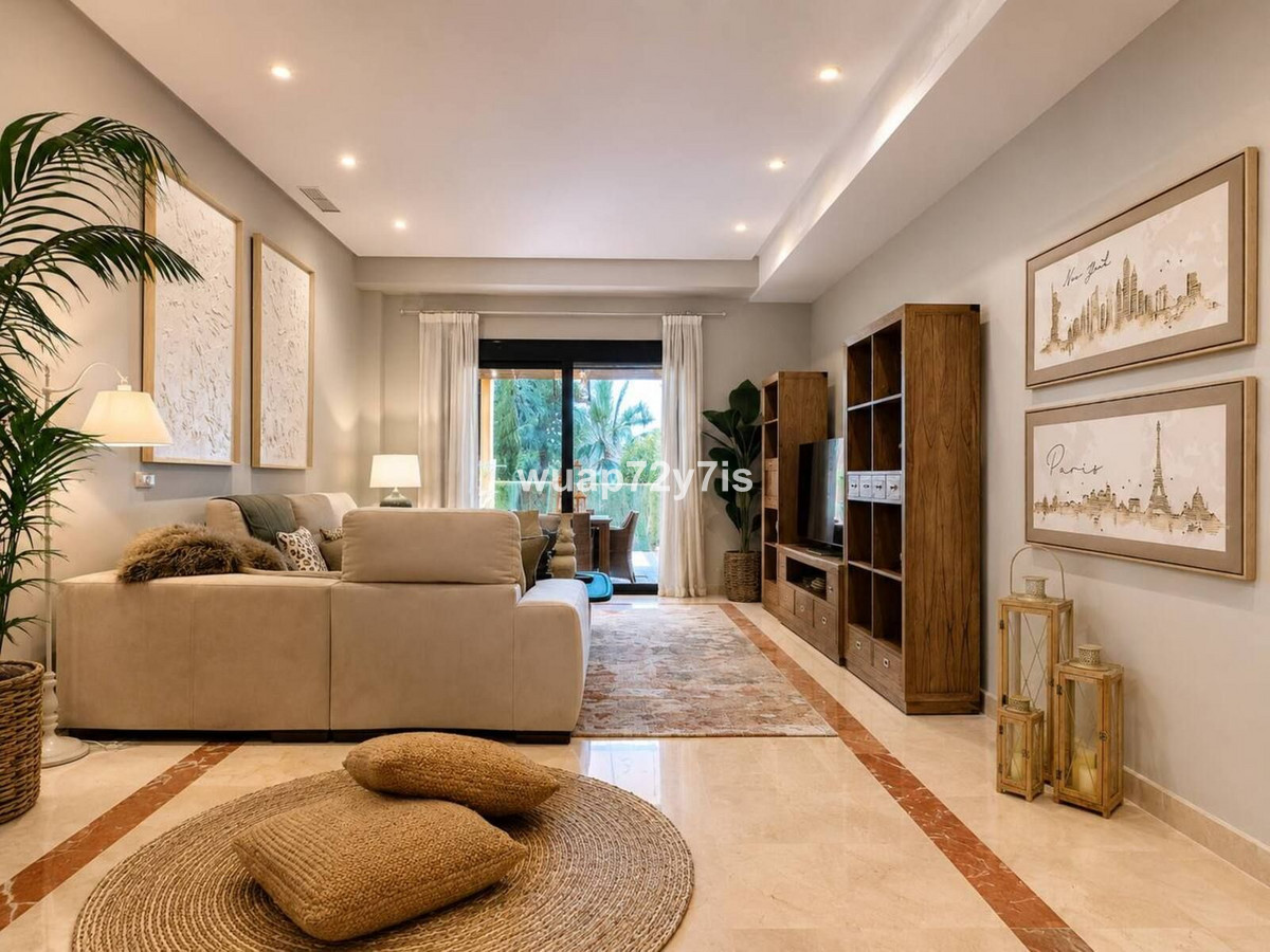 Appartement te koop in Puerto Banús | 2 slaapkamers H5407198