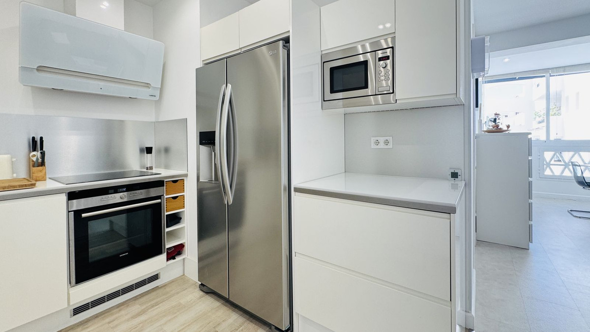 Appartement te koop in Puerto Banús | 2 slaapkamers H5407795