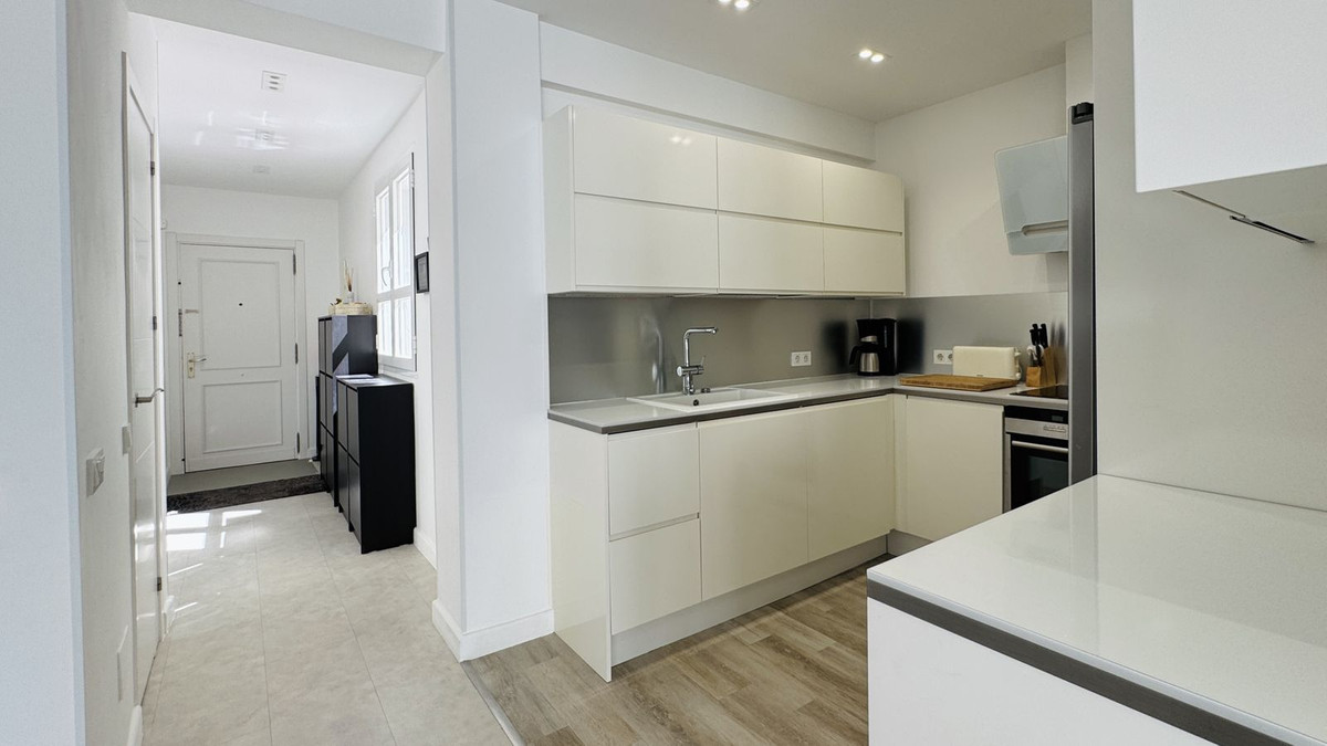 Appartement te koop in Puerto Banús | 2 slaapkamers H5407795