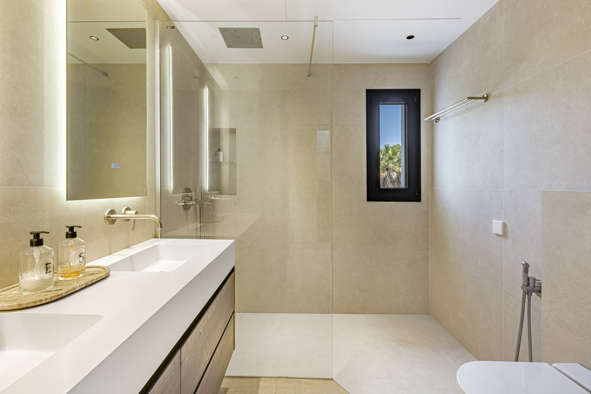 Property main view 48