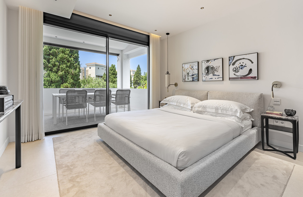 Property main view 50