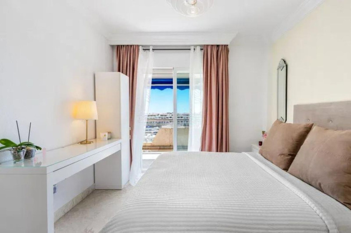 Appartement te koop in Puerto Banús | 2 slaapkamers H5419909