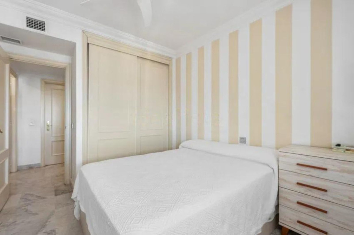 Appartement te koop in Puerto Banús | 2 slaapkamers H5419909