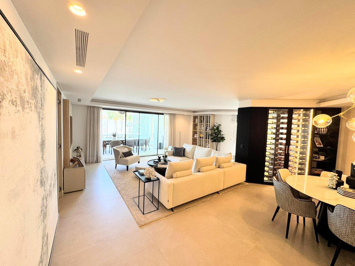 Appartement te koop in Puerto Banús | 3 slaapkamers H5426671