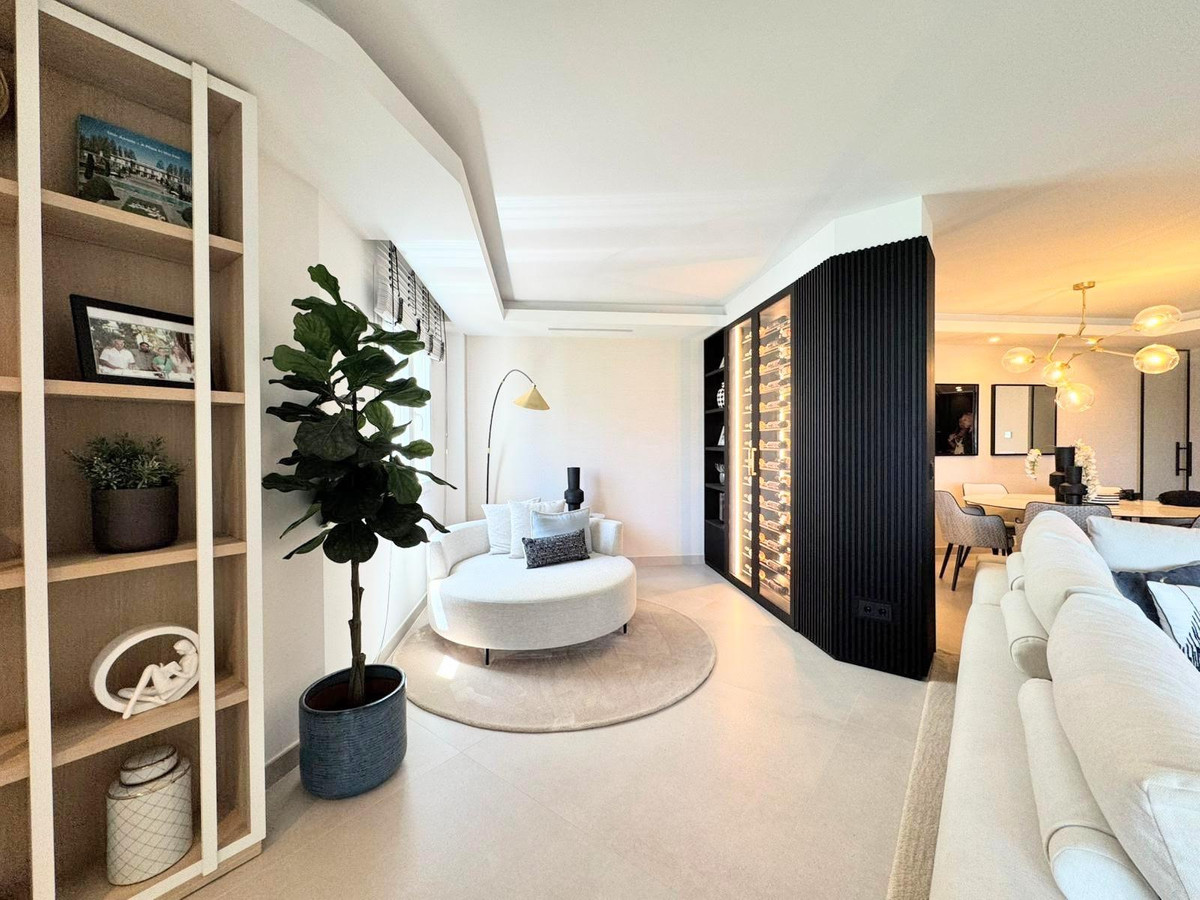 Appartement te koop in Puerto Banús | 3 slaapkamers H5426671
