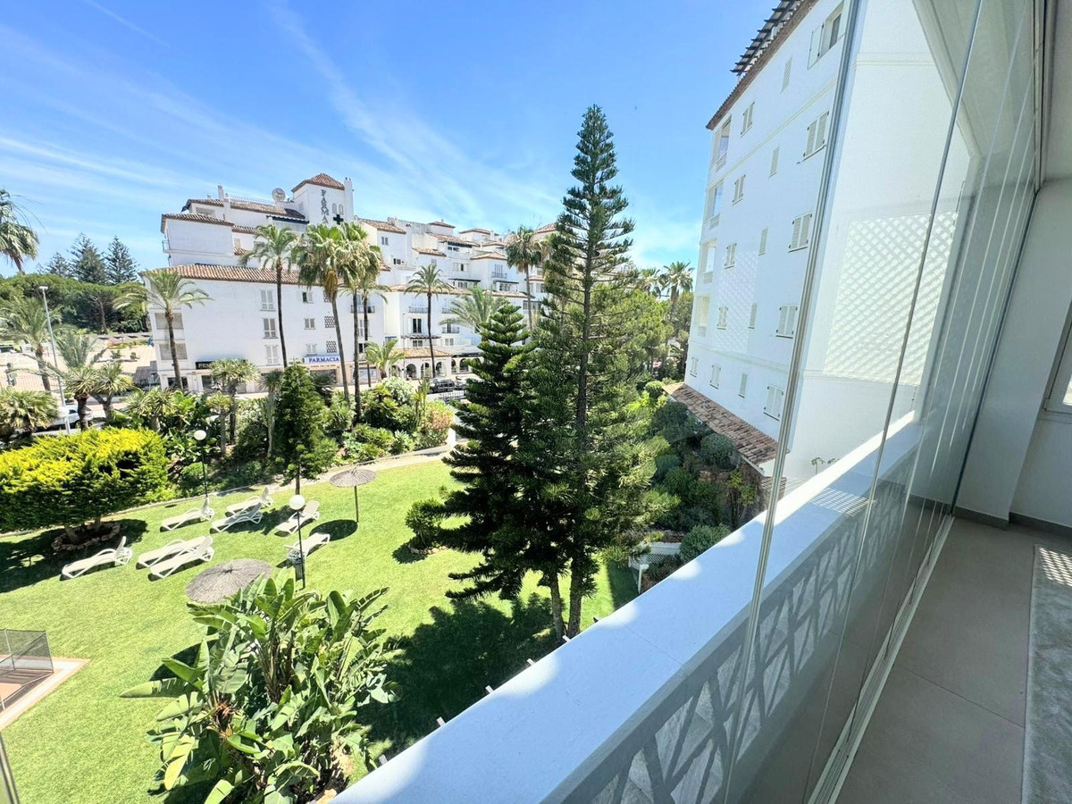 Appartement te koop in Puerto Banús | 3 slaapkamers H5426671