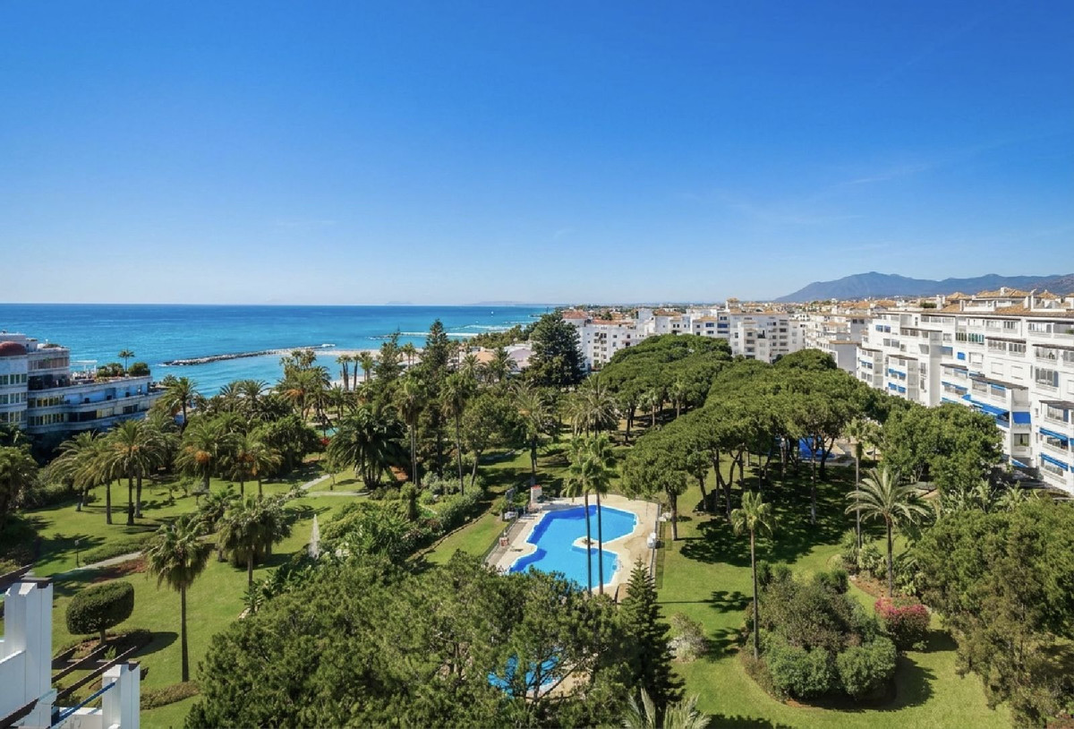 Appartement te koop in Puerto Banús | 2 slaapkamers H5427154