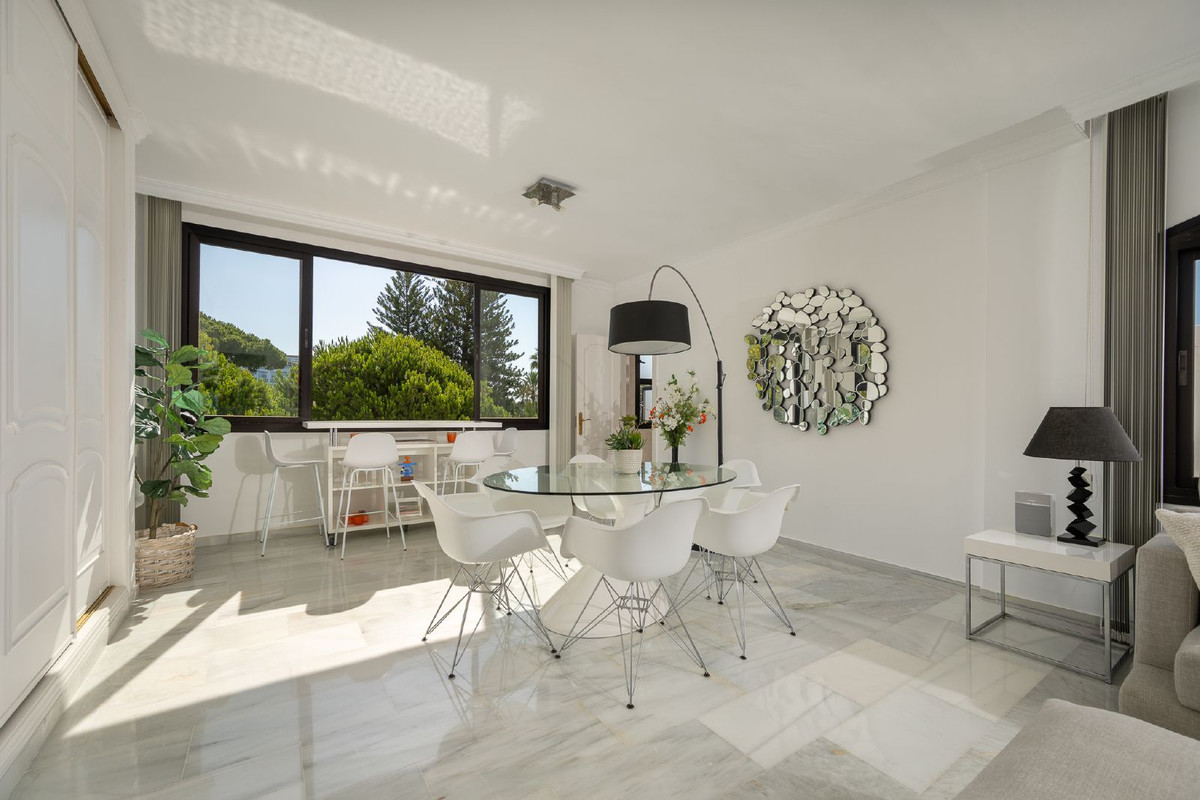 Appartement te koop in Puerto Banús | 2 slaapkamers H5427154