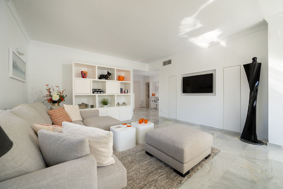 Appartement te koop in Puerto Banús | 2 slaapkamers H5427154
