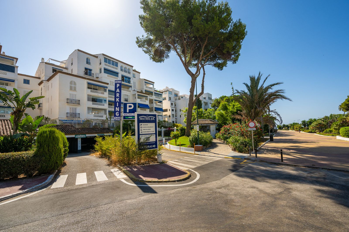 Appartement te koop in Puerto Banús | 2 slaapkamers H5427154