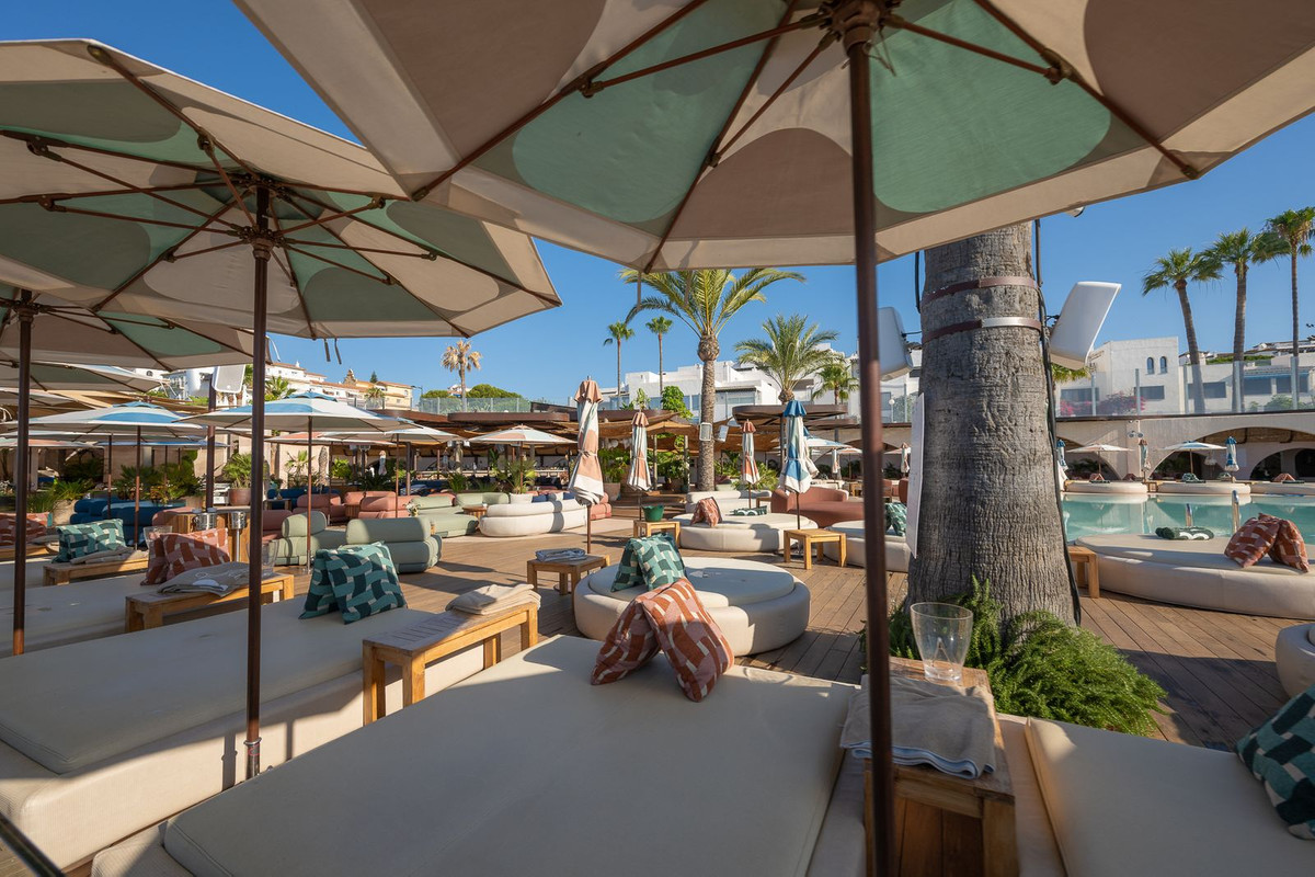 Appartement te koop in Puerto Banús | 2 slaapkamers H5427154