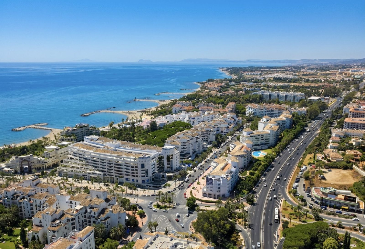 Appartement te koop in Puerto Banús | 2 slaapkamers H5427154