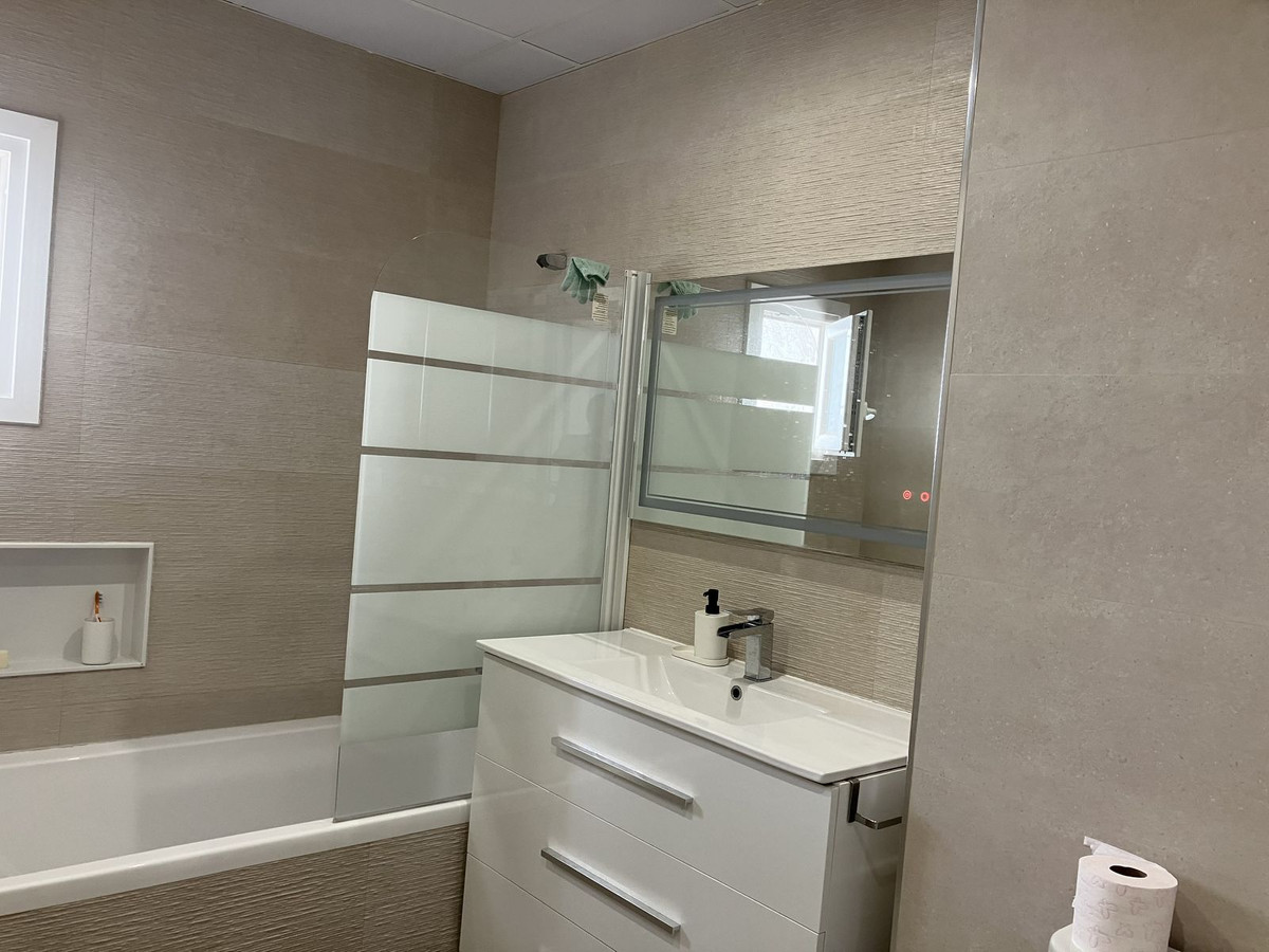 Duplex te koop in Puerto Banús | 2 slaapkamers H5430553