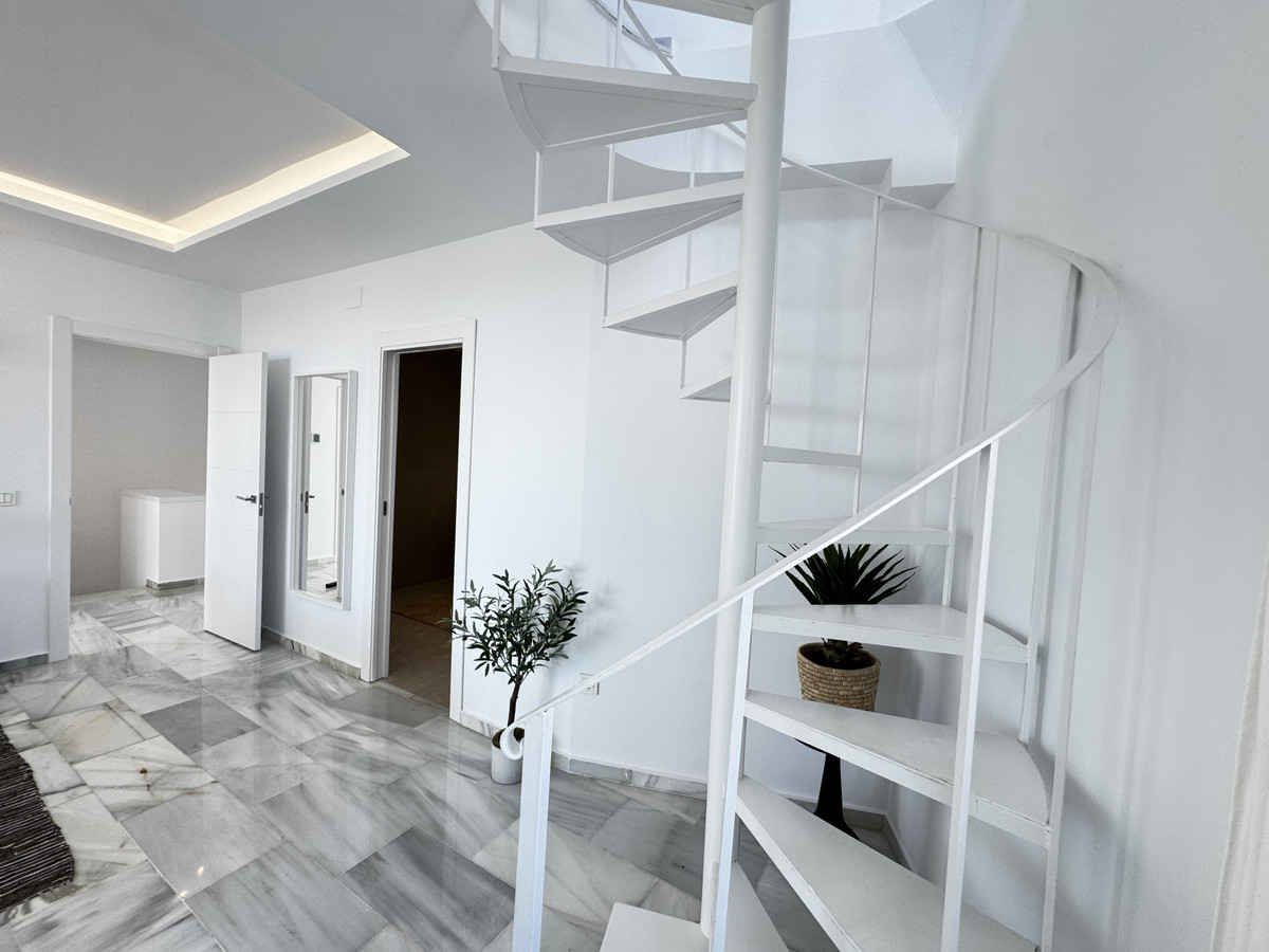 Appartement te koop in Puerto Banús | 4 slaapkamers H5432302