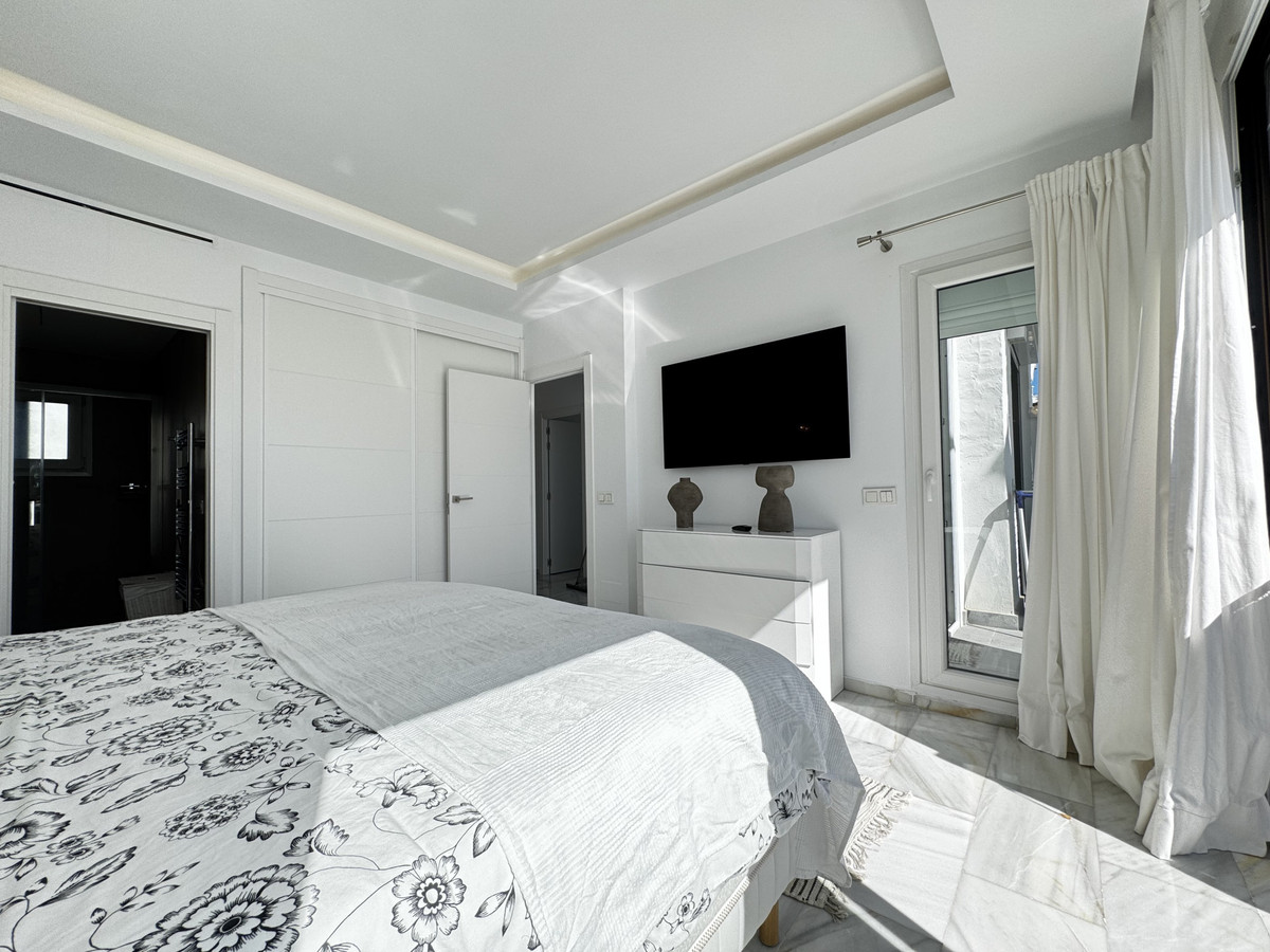 Appartement te koop in Puerto Banús | 4 slaapkamers H5432302
