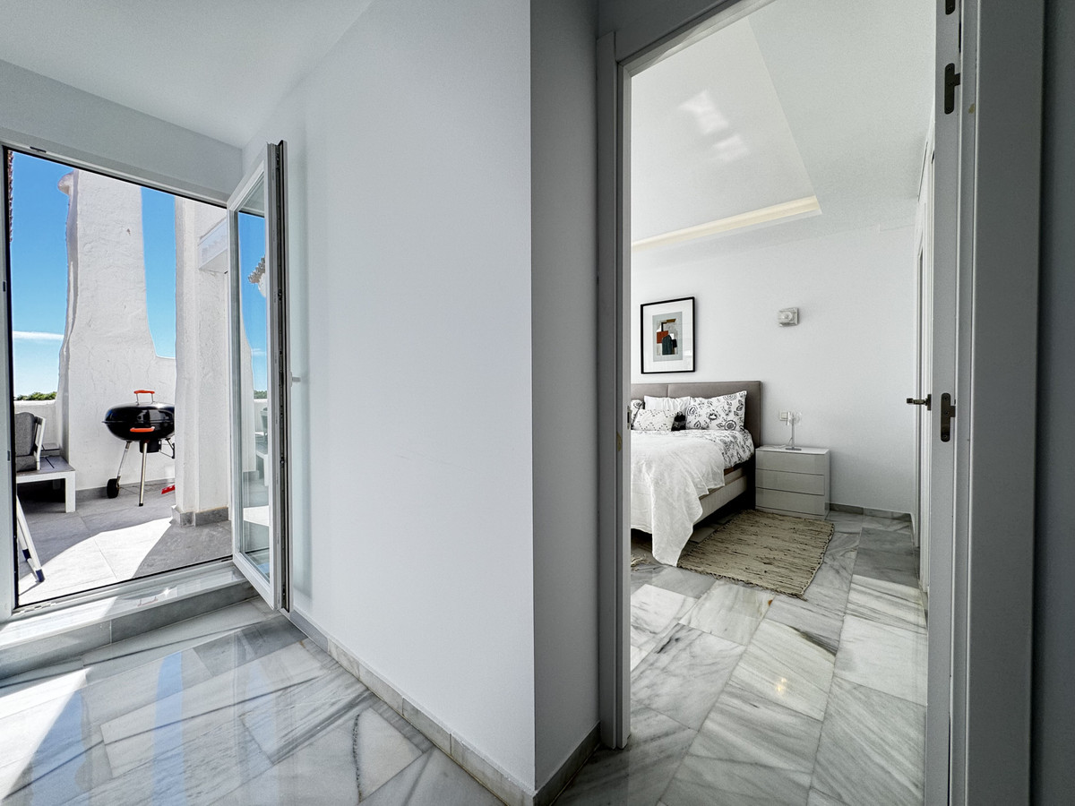 Appartement te koop in Puerto Banús | 4 slaapkamers H5432302