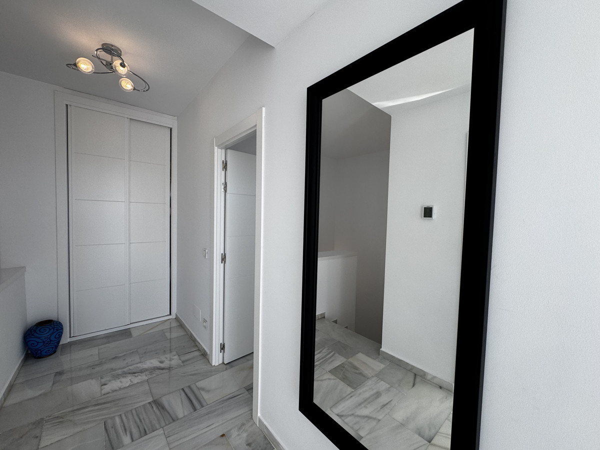 Appartement te koop in Puerto Banús | 4 slaapkamers H5432302