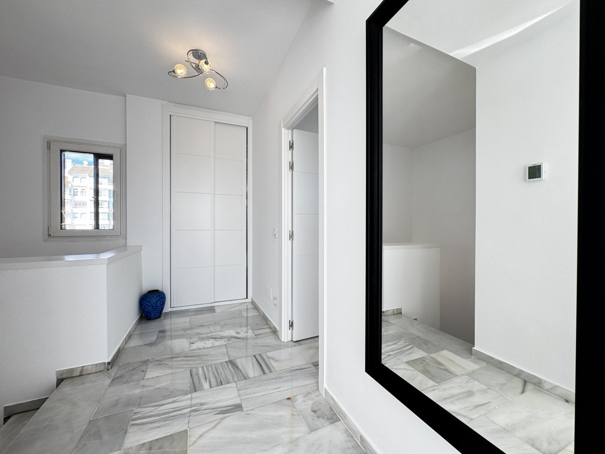 Appartement te koop in Puerto Banús | 4 slaapkamers H5432302