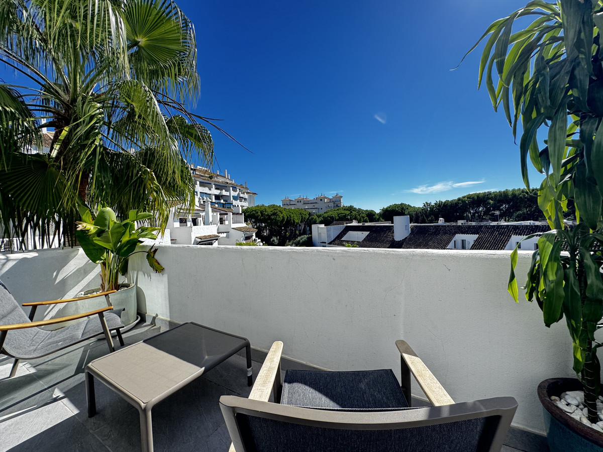 Appartement te koop in Puerto Banús | 4 slaapkamers H5432302
