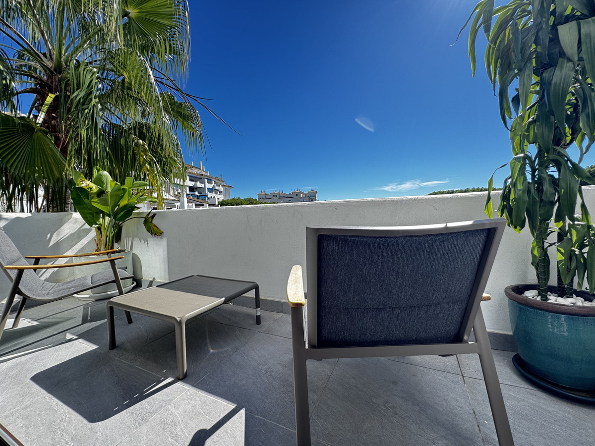 Appartement te koop in Puerto Banús | 4 slaapkamers H5432302