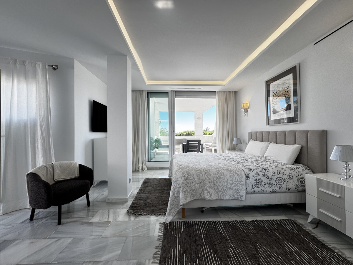 Appartement te koop in Puerto Banús | 4 slaapkamers H5432302
