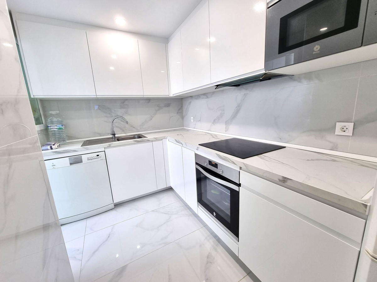 Appartement te koop in Puerto Banús | 2 slaapkamers H5440276