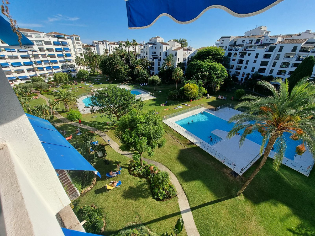 Appartement te koop in Puerto Banús | 2 slaapkamers H5440276