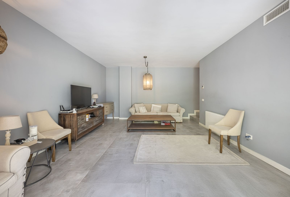 Property main view 16