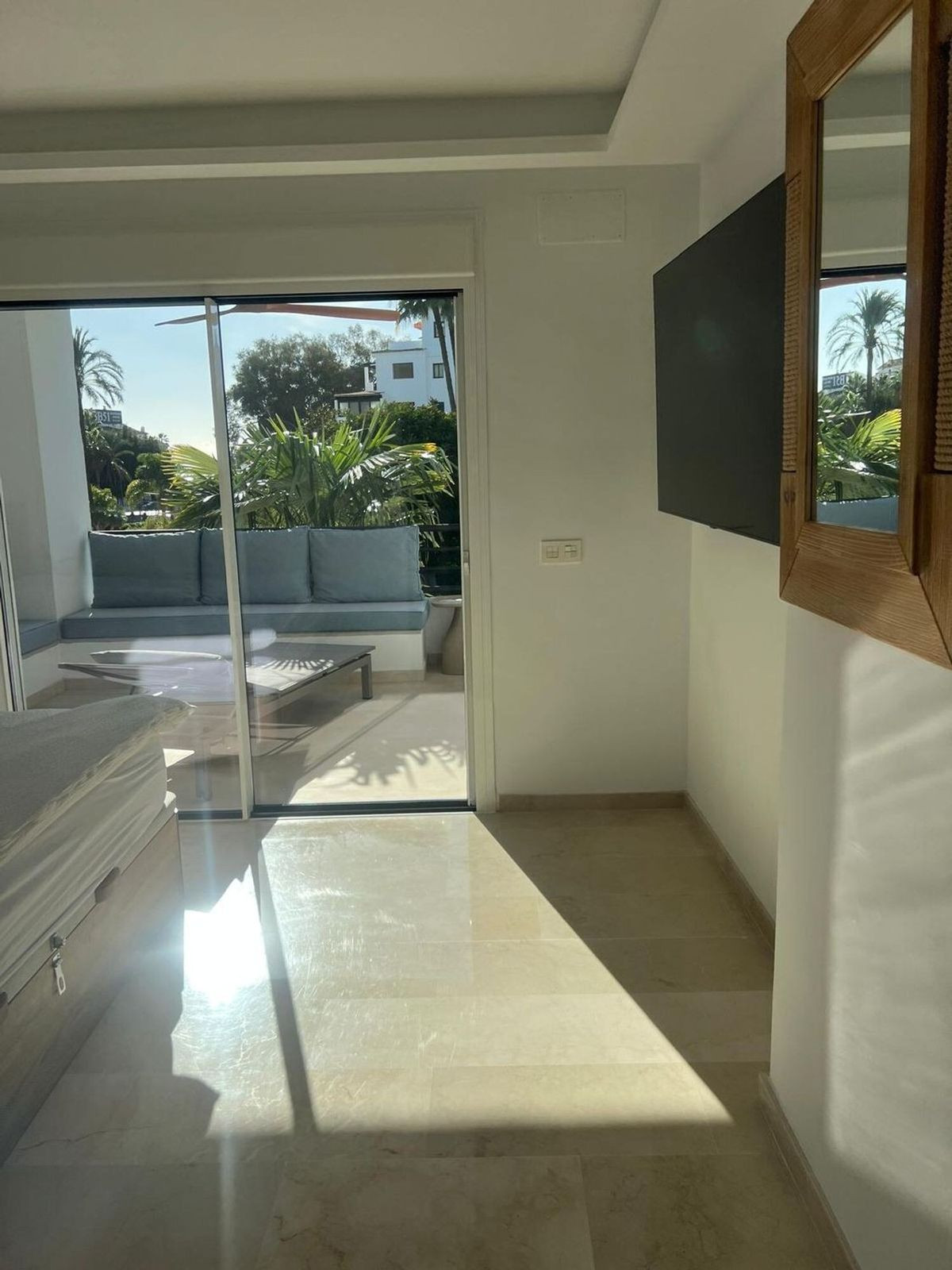 Appartement te koop in Puerto Banús | 2 slaapkamers H5445181