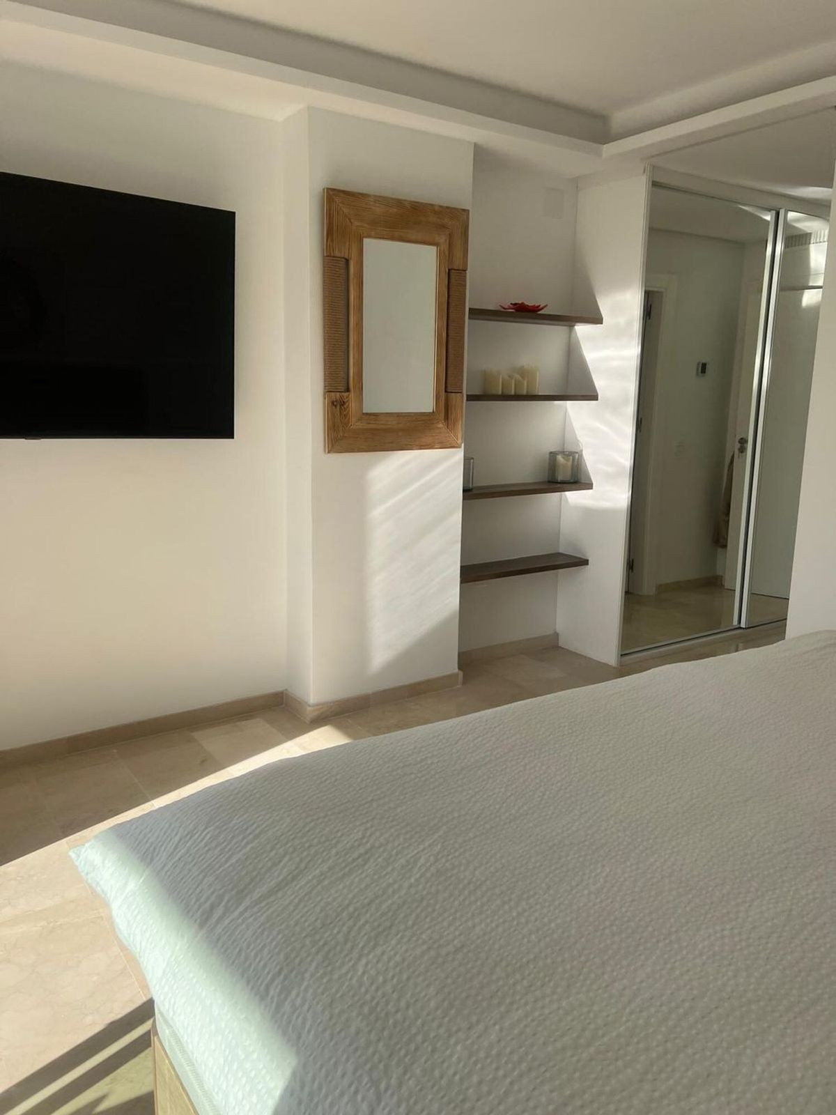 Appartement te koop in Puerto Banús | 2 slaapkamers H5445181