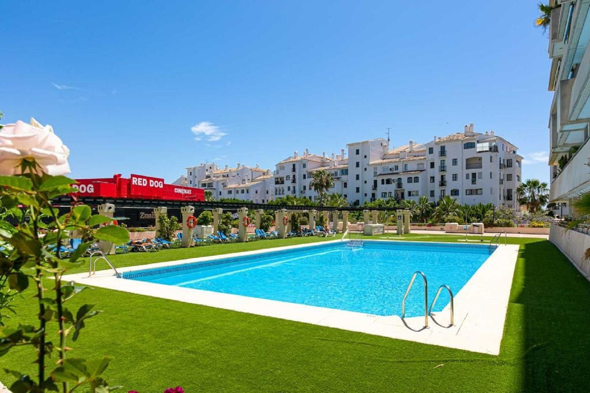 Appartement te koop in Puerto Banús | 2 slaapkamers H5449795