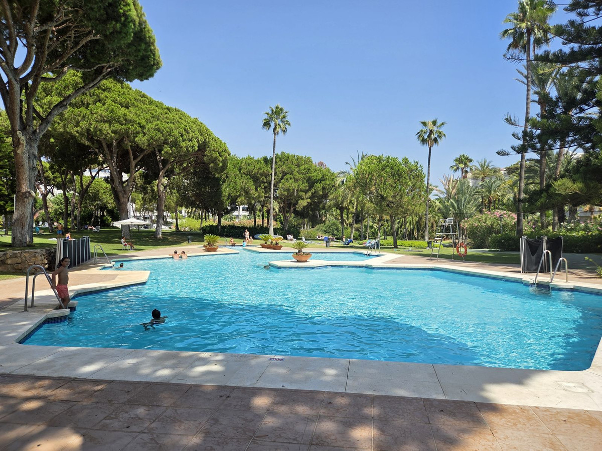 Appartement te koop in Puerto Banús | 2 slaapkamers H5450155