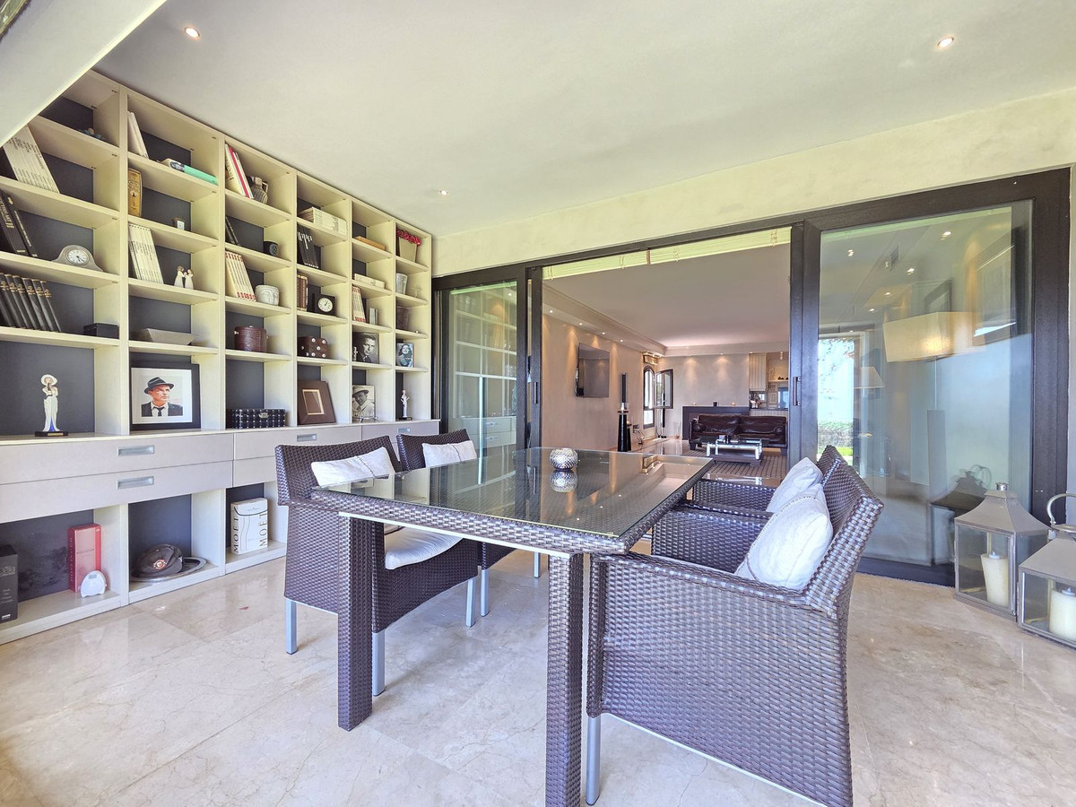 Appartement te koop in Puerto Banús | 2 slaapkamers H5450155