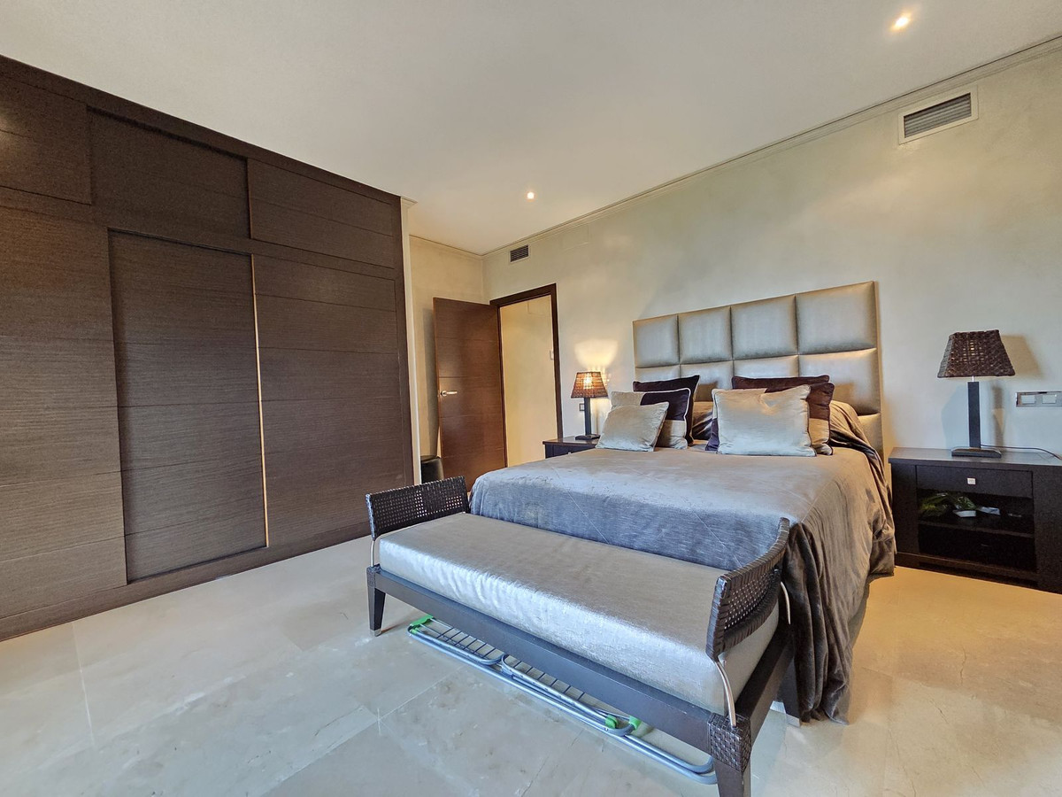Appartement te koop in Puerto Banús | 2 slaapkamers H5450155