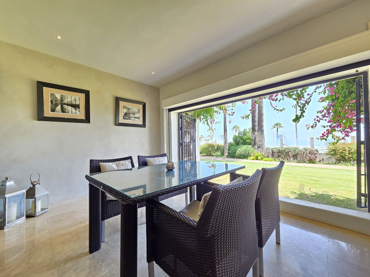 Appartement te koop in Puerto Banús | 2 slaapkamers H5450155