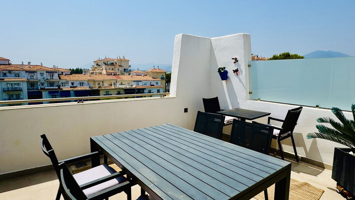 Appartement te koop in Puerto Banús | 2 slaapkamers H5451973
