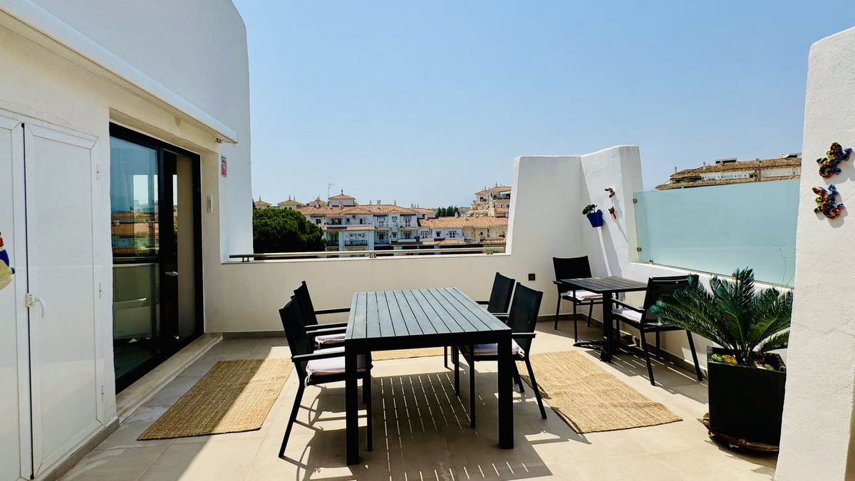 Appartement te koop in Puerto Banús | 2 slaapkamers H5451973