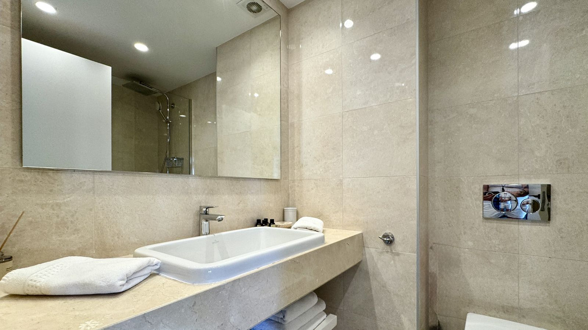 Appartement te koop in Puerto Banús | 2 slaapkamers H5451973