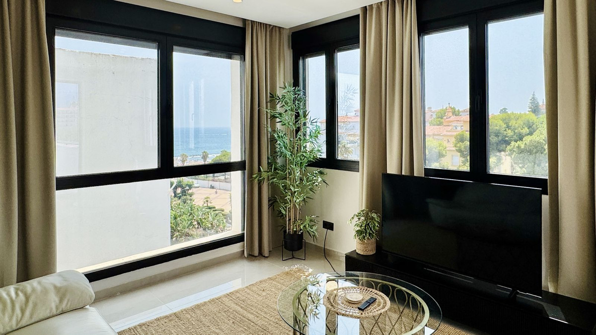 Appartement te koop in Puerto Banús | 2 slaapkamers H5451973