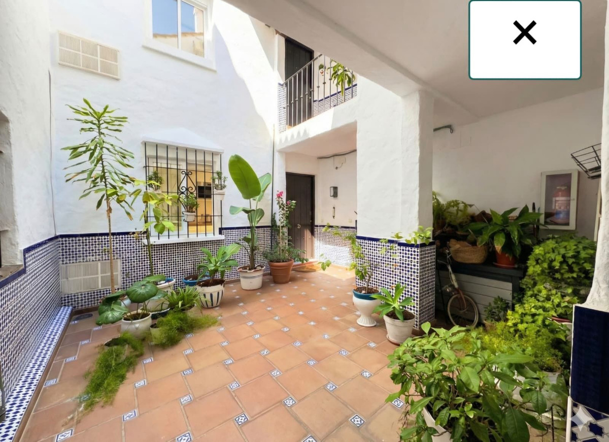 Appartement te koop in Puerto Banús | 2 slaapkamers H5457583
