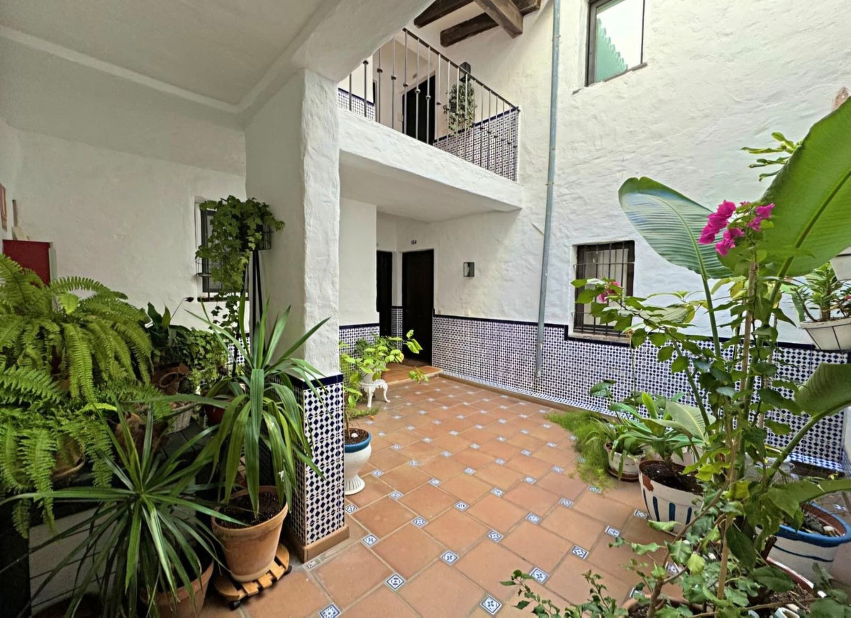 Appartement te koop in Puerto Banús | 2 slaapkamers H5457583
