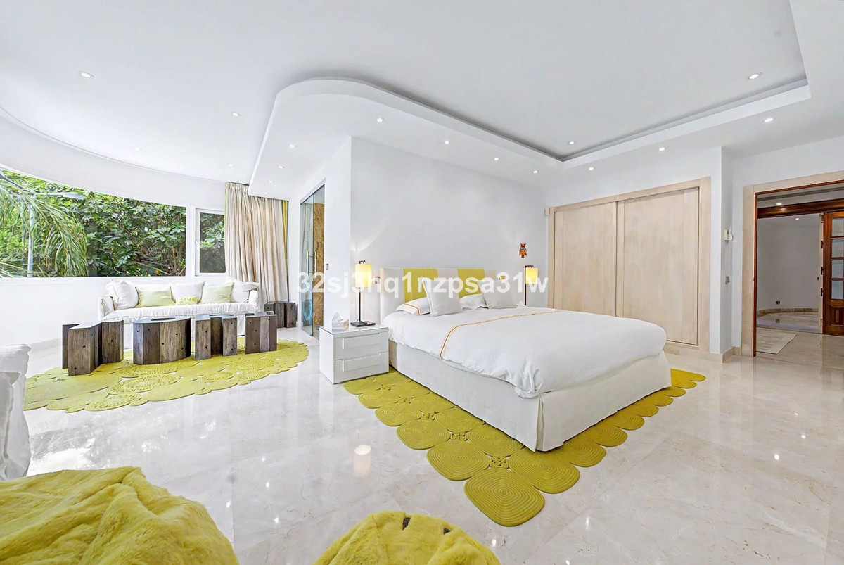 Huis te koop in Puerto Banús | 6 slaapkamers H5460934