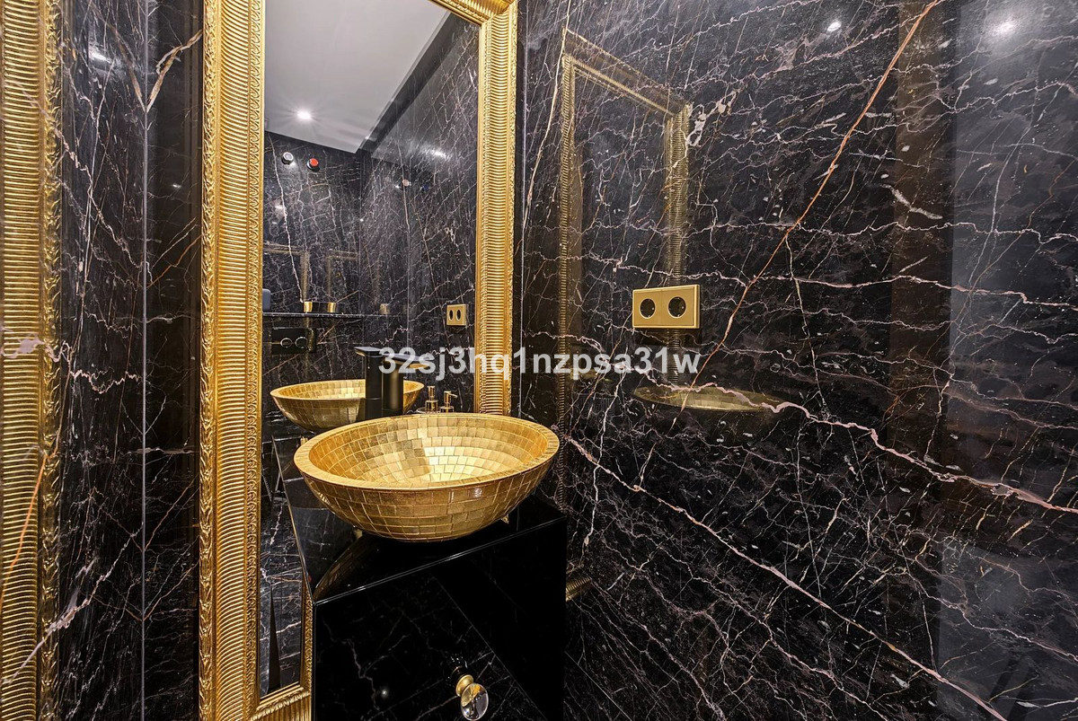 Huis te koop in Puerto Banús | 6 slaapkamers H5460934