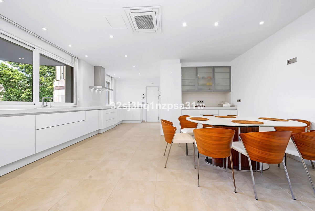 Huis te koop in Puerto Banús | 6 slaapkamers H5460934