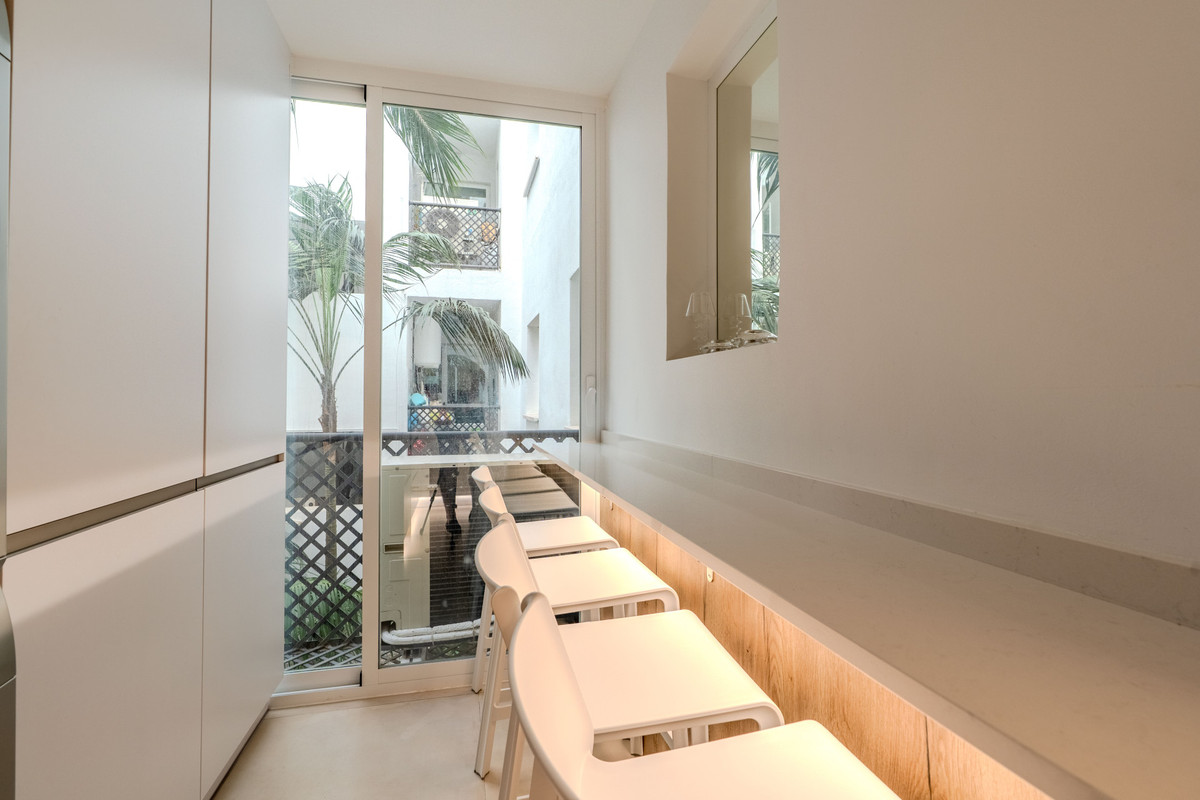 Appartement te koop in Puerto Banús | 2 slaapkamers H5461120
