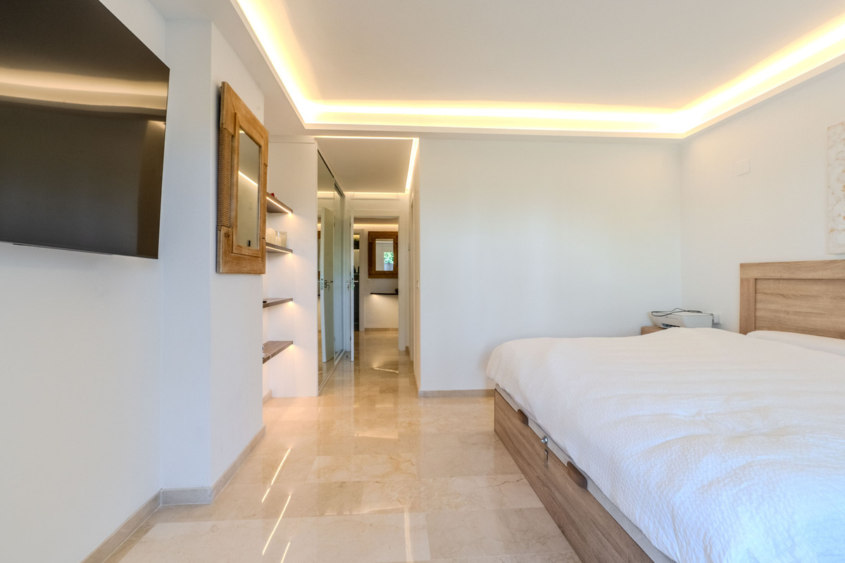 Appartement te koop in Puerto Banús | 2 slaapkamers H5461120
